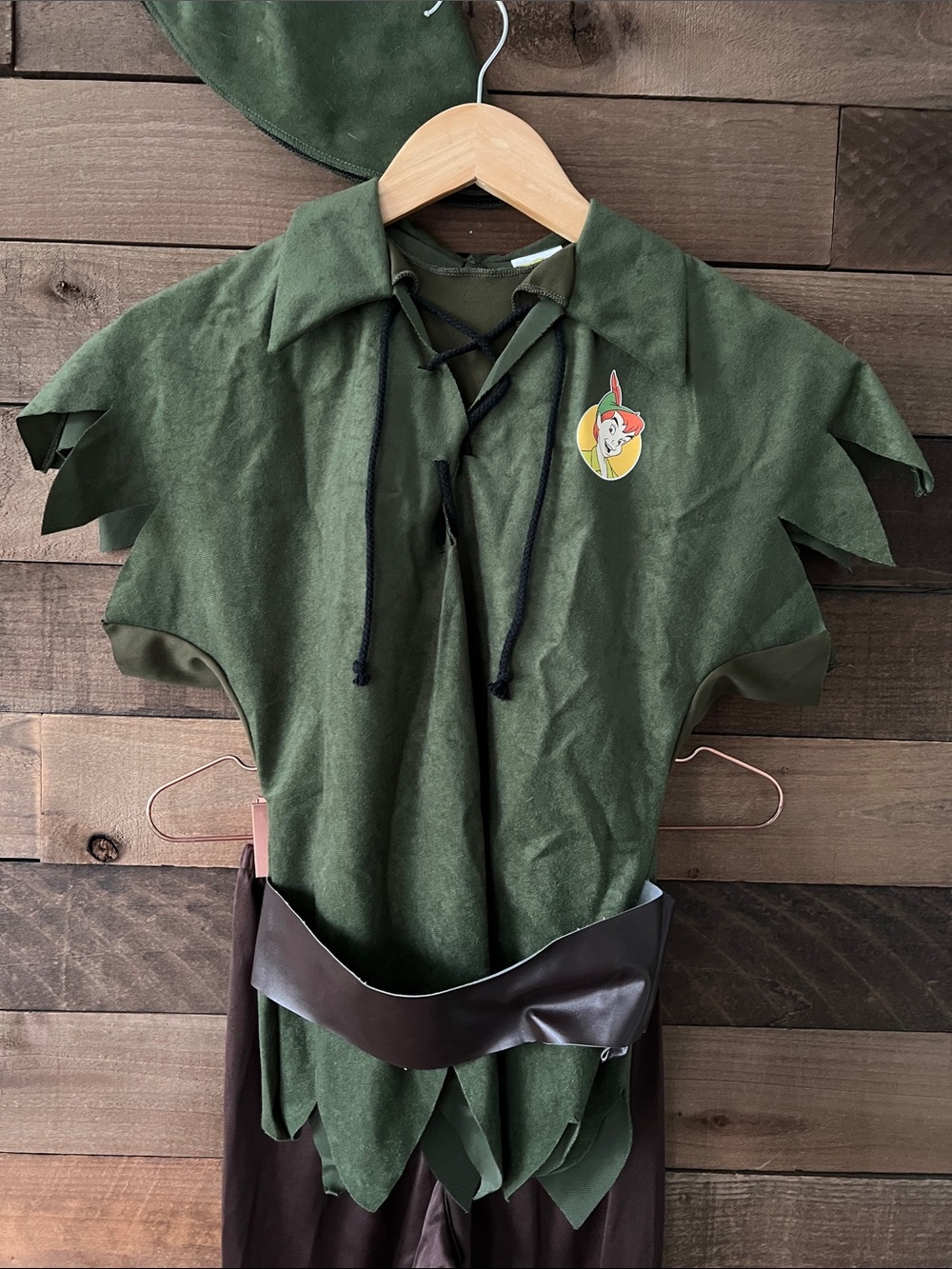 Disney Classics Boy's Peter Pan Halloween Costume Dress Up Size 7-8 - Picture 3 of 7